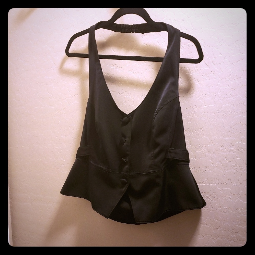 Women's clothing